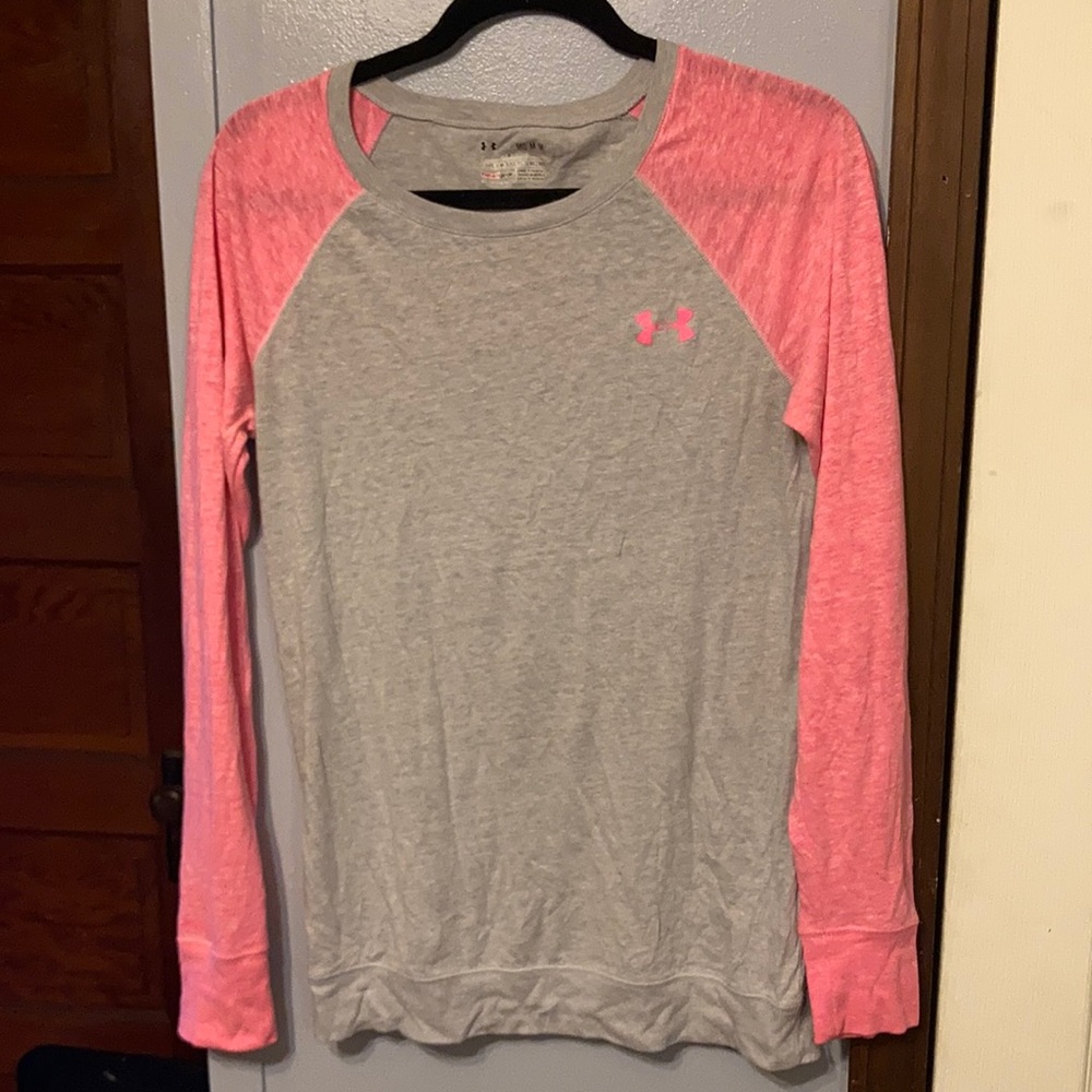UnderArmour breast cancer awareness T-shirt